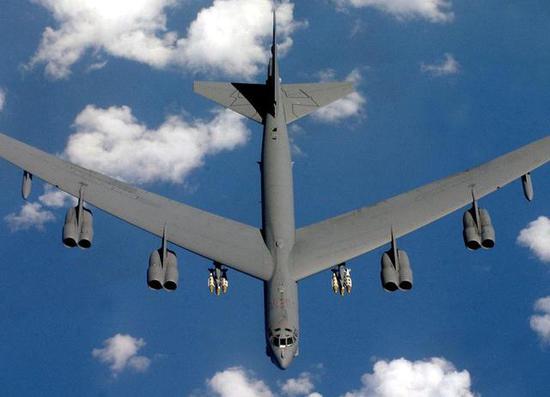 B52