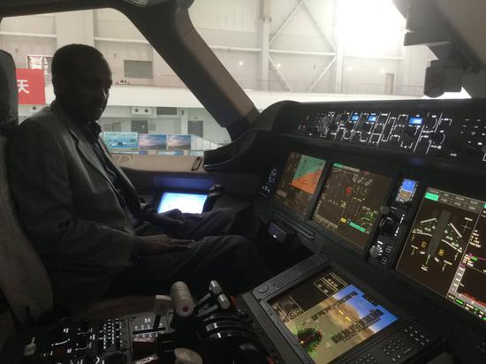 埃塞俄比亚驻华大使发推坐上了c919与c929飞机