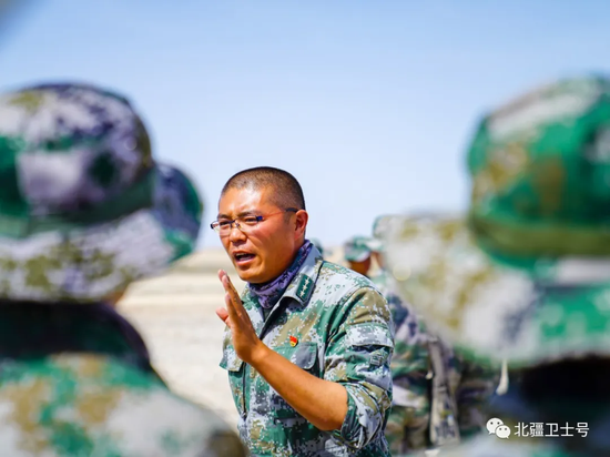 78集团军96B坦克亮相 或参加今年坦克两项大赛(图