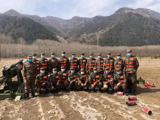 中国军工开发多款灭火利器：大炮导弹无人机哪