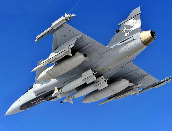欧洲大国欲抢枭龙订单 但这次我们卖的或是歼10C