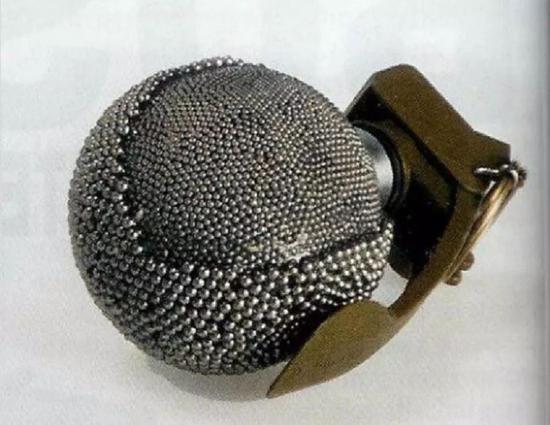 世界上最丧心病狂的手榴弹是哪个 温压弹和白磷弹不服 手机新浪网