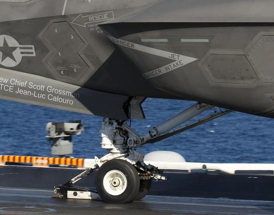 f35这个细节更值得学习|f35|舰载机|起落架_新浪军事_新浪网