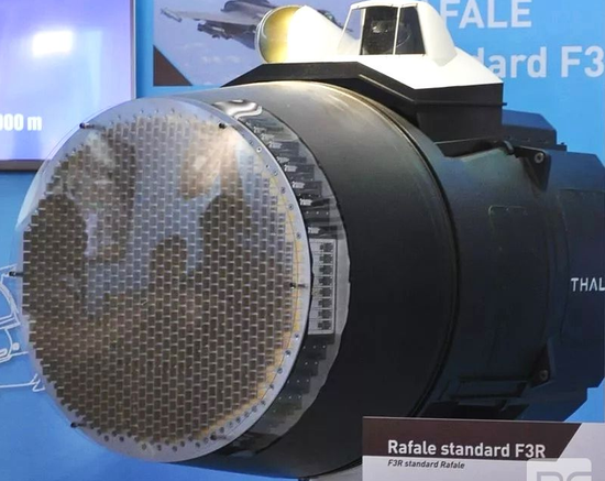 枭龙战机升级将换新雷达 探测距离比阵风还远