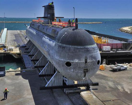 澳军这款半国产潜艇被称水下洗衣机动力差噪音巨大