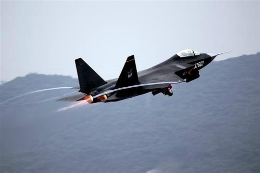 中国垂直起降战机曝光图片