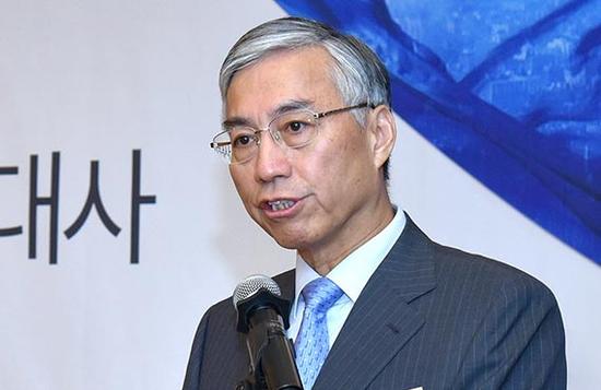 面对这样的中韩关系,19日,中国驻韩大使邱国洪出席韩国中坚企业联合会