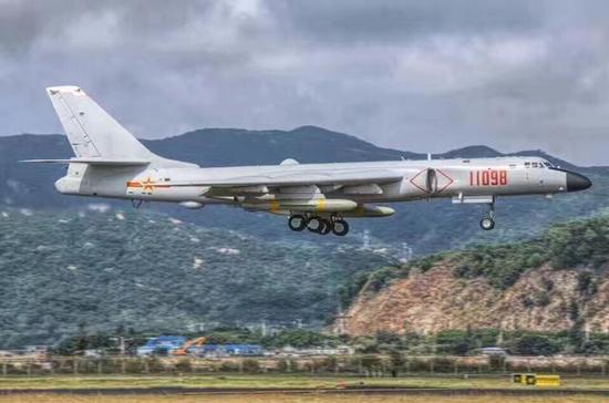 深度轰6k在珠海航展挂鹰击63导弹究竟有何黑科技