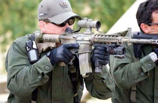 黑水公司兵团目前,普林斯拥有一家在香港上市的企业"先丰服务集团"