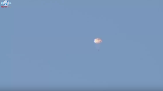 
	可以确定叙利亚飞行员已跳伞（图为视频截图） 
