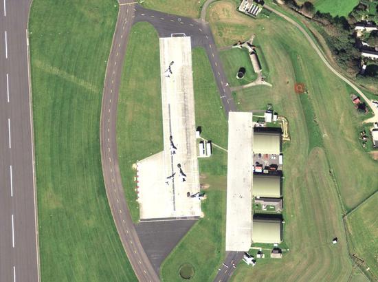 英国航母只能用假F35训练_手机新浪网