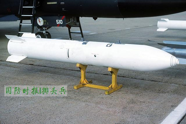 美专家鼓吹用战术核导弹突袭中国东海军事目标