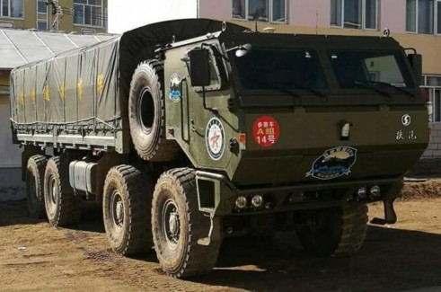 陕汽重型军卡中标第三代军车项目解决我军后勤难题