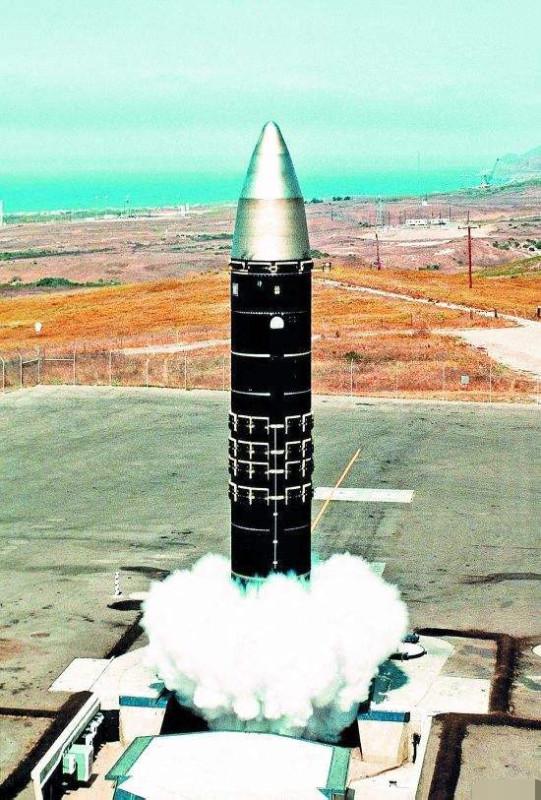 美国的第二代陆基洲际弹道导弹当属大力神系列洲际弹道导弹,它是在20