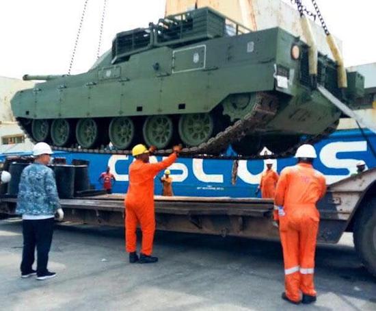 外媒：尼日利亚接收中国武器 这款战车系首次出