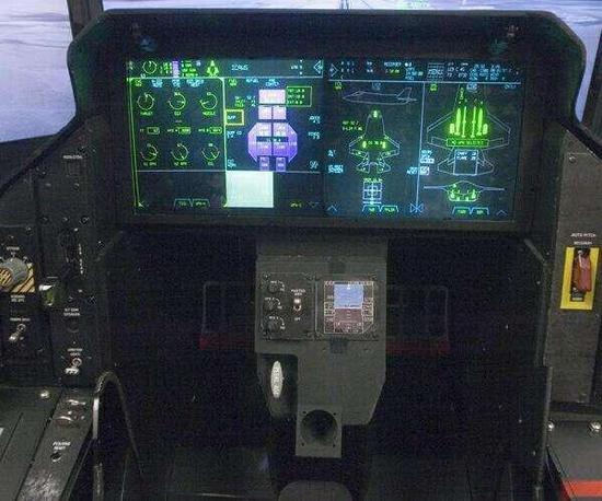 俄罗斯苏57战斗机的座舱也非常先进