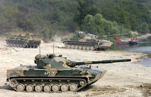 十级轻坦排名2020_残局我可以打3个...10级最不讲理的轻坦可以追着100辣条(2)