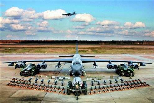 美b52轰炸机竭力升级一性能只为进一步威慑中国