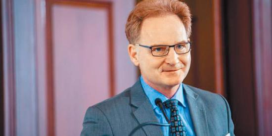 美海军代理部长要求尽快扩军到355艘军舰