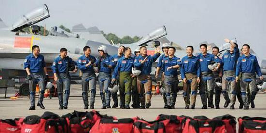 航空兵师团制和联队制有何区别：后者更适合攻