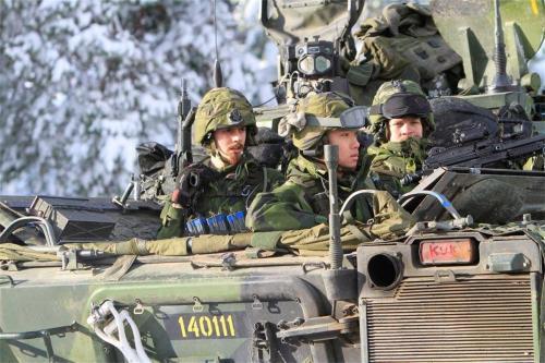 瑞典装甲部队演习