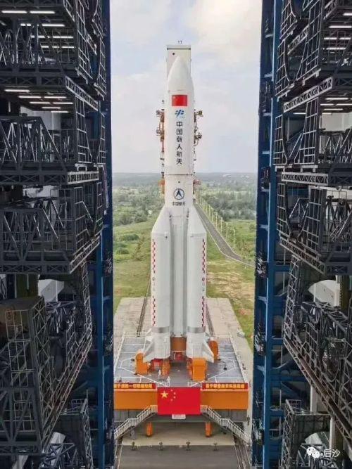 长5B火箭成功美国心里在想什么：每次发射都是威