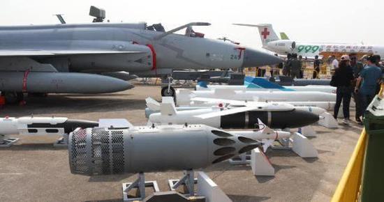 ����ս����������Ŀ���Ƚ�����ʹ�ðͷ���Ա�ǳ��Ժ�