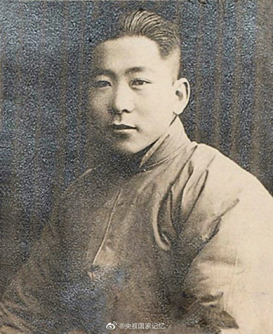 泪目!这是陈延年陈乔年和弟弟的最后一次拥抱|陈延年|陈乔年_新浪军事