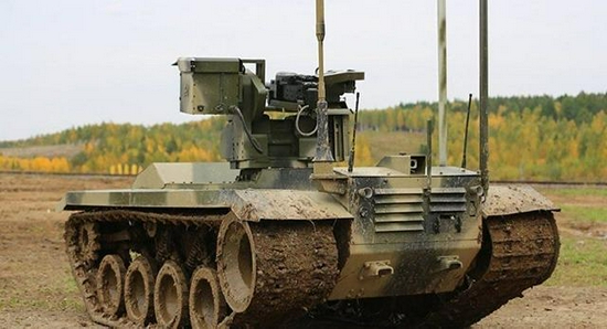 俄媒：俄“战斗机器人”首次列装部队 保护战略目标