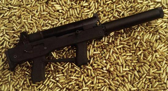 朝鲜阅兵新弹筒步枪啥来头中国也搞过还出口了