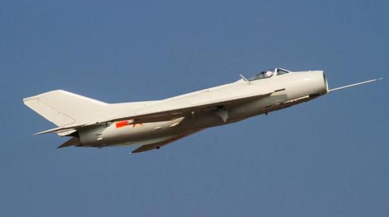 歼-6战斗机是中国战斗机中取得战果最多的飞机，也是质量事故最频繁最严重的型号