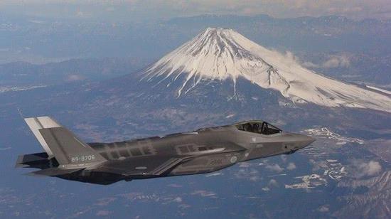 日本航空自卫队F-35战斗机