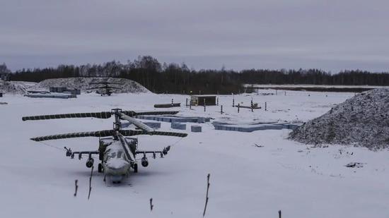 俄军基地遭神秘入侵 卡52直升机陷于危机(图)