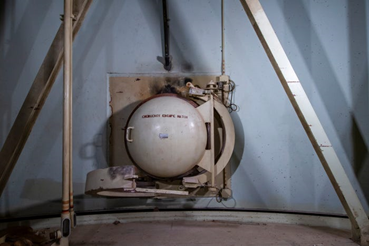 美军低价出售两座退役核弹发射井 神秘内景曝光