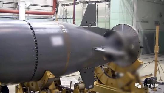 俄军新一代特种核潜艇将下水 可装备核鱼雷全球