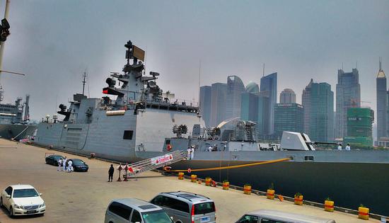 图片：来魔都访问的印度什瓦利克级护卫舰。