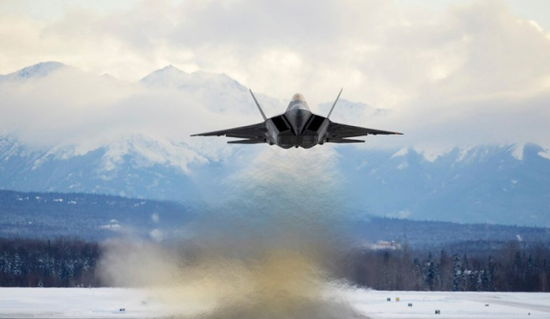 F-22坠机影响美军战力 澳媒建议：日澳出钱重启生