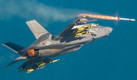 巴基斯坦最担心的就是印度得到F-35，空军就彻底报废