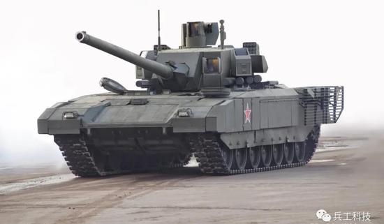超前设计的俄军阿玛塔坦克有重大缺陷 今年很难