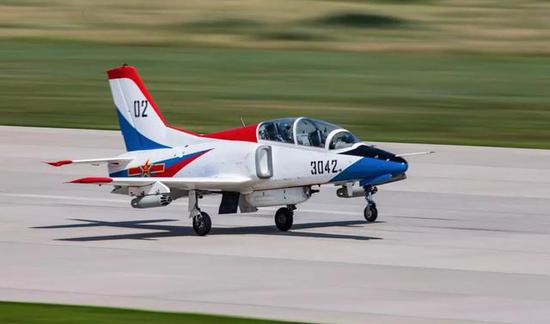 虽然孟加拉国(原东巴基斯坦)和巴基斯坦的关系并不和睦,但k-8"喀喇