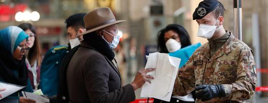 意紧急求助中国 王毅：将向意方提供口罩等医疗