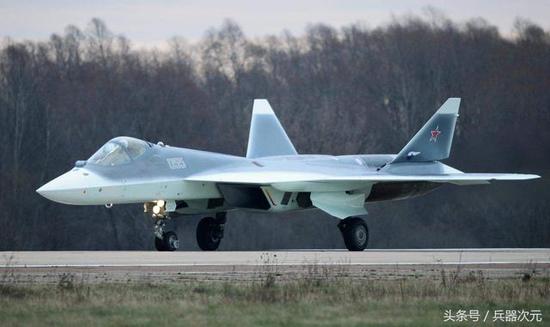 图为苏57俄罗斯之所以一厢情愿的认为歼20是"抄袭"的,主要原因还是