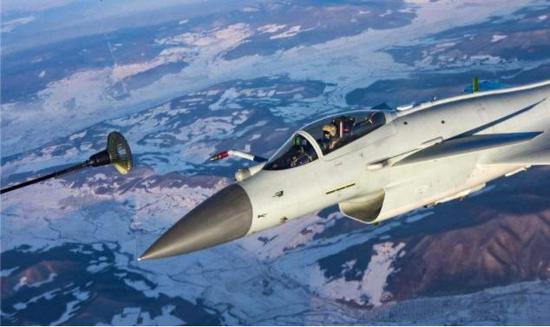 航空兵师团制和联队制有何区别：后者更适合攻