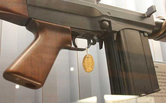 以色列新型双管步枪火力凶猛 因一缺陷军方或不购买|北约|步枪|双管