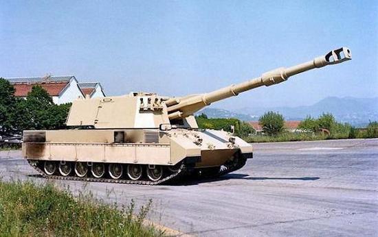 利比亚国民军可能用意大利帕尔玛瑞自行火炮发射GP6