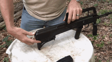 ▲这个上机匣拆卸方式是不是很眼熟？根本就是和AK一样