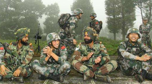 中方正向中印边境增兵？外交部：局势总体稳定