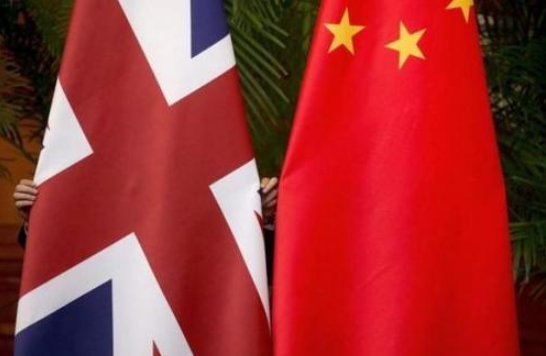 英国7名前外相联名施压对抗中国专家 别勉强 中英联合声明 新浪军事 新浪网