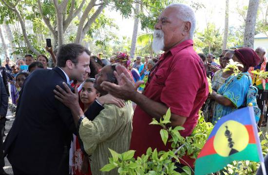 2018年5月5日，马克龙访问法属新喀里多尼亚。法新社