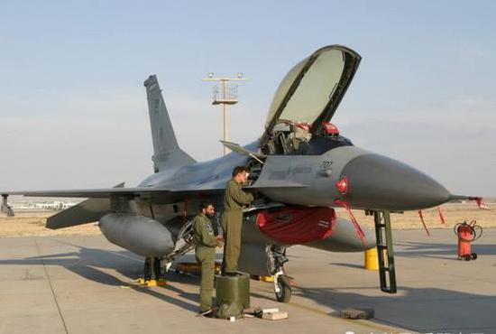 ���ڽ��ܼ���F16ս��